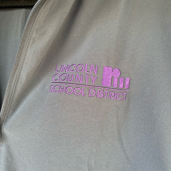 Under Armour Gray Sleeveless Quarter-Zip Pullover Vest - Picture 5 of 5